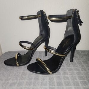 High heel sandals
